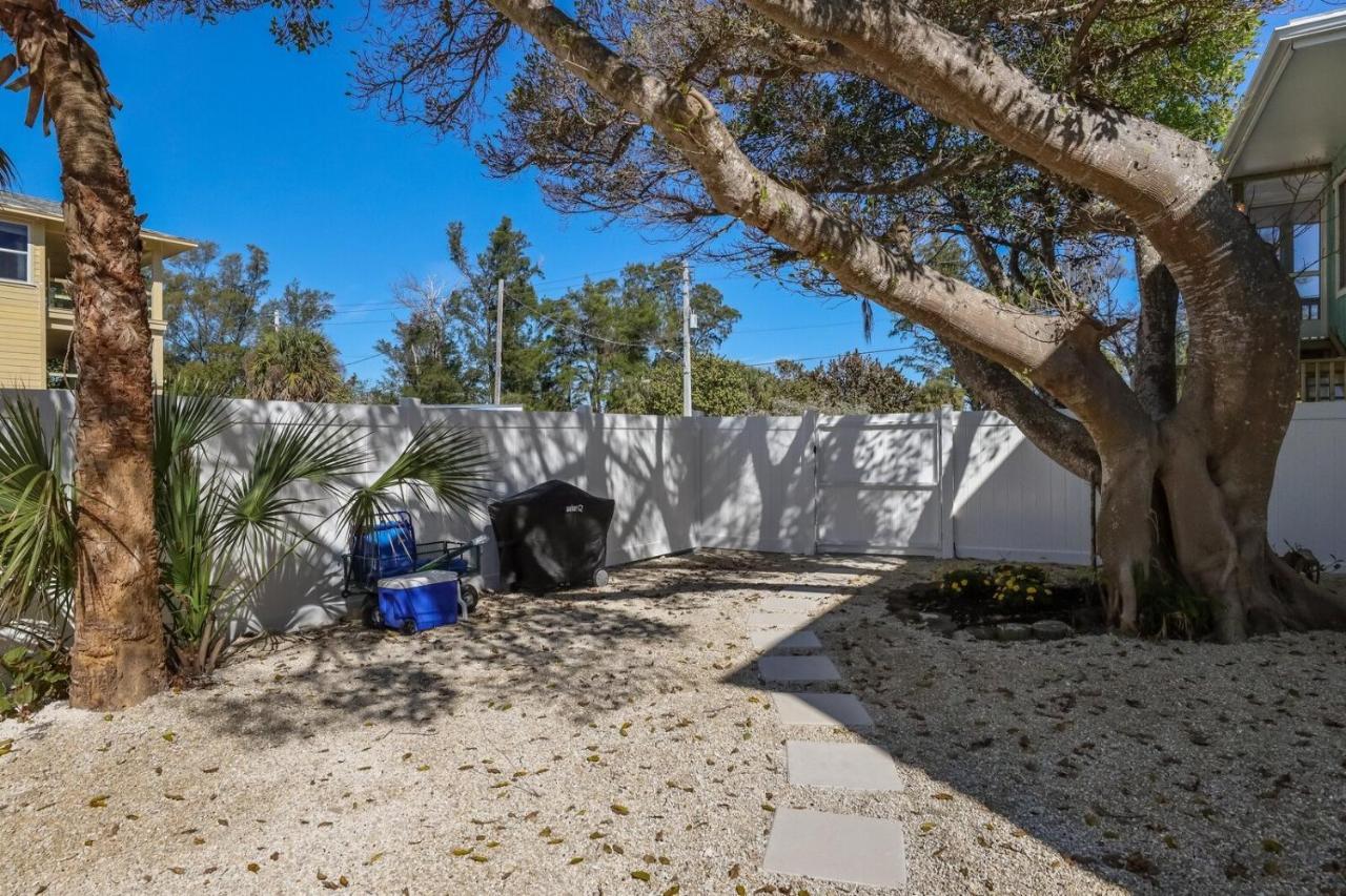 Coquina Cottage B Home Anna Maria Dış mekan fotoğraf